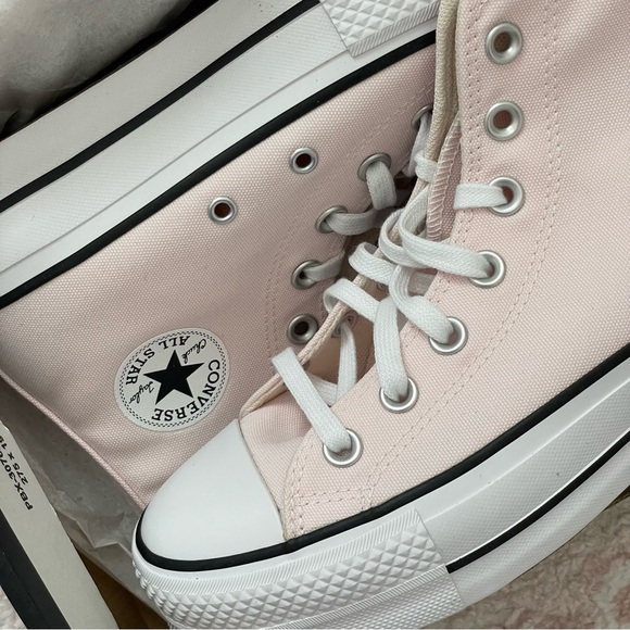 Light Pink Converse Platforms - Picture 3 of 5